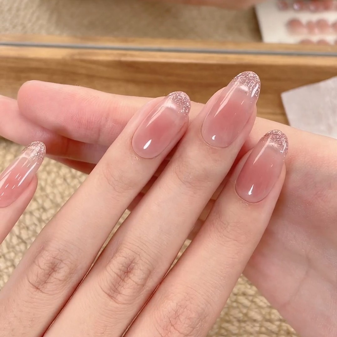 秋冬新款法式溜边手工穿戴甲短款裸色腮红渐变温柔千金美甲贴片,淘宝优惠券,粉丝福利购,淘宝优惠卷