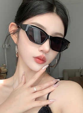 复古黑色金边高级质感猫眼墨镜女