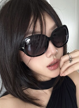 千禧复古辣妹黑色显瘦驾驶墨镜