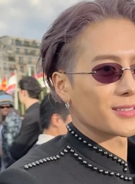 2025新王嘉尔同款无框小方形墨镜男潮韩版高级网感紫色太阳眼镜女