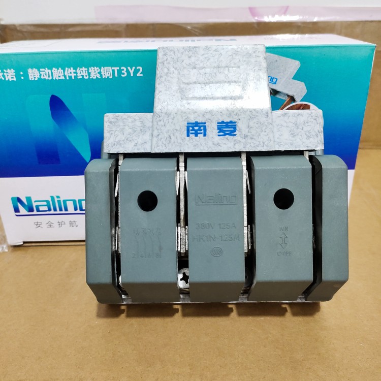 南菱HK1N-100A 125A/4F光伏隔离闸刀开关刀闸紫铜 - 图0