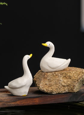 微景观仿真可爱鸭趣味天鹅陶瓷鸭盆景多肉造景鱼缸装饰品桌面摆件