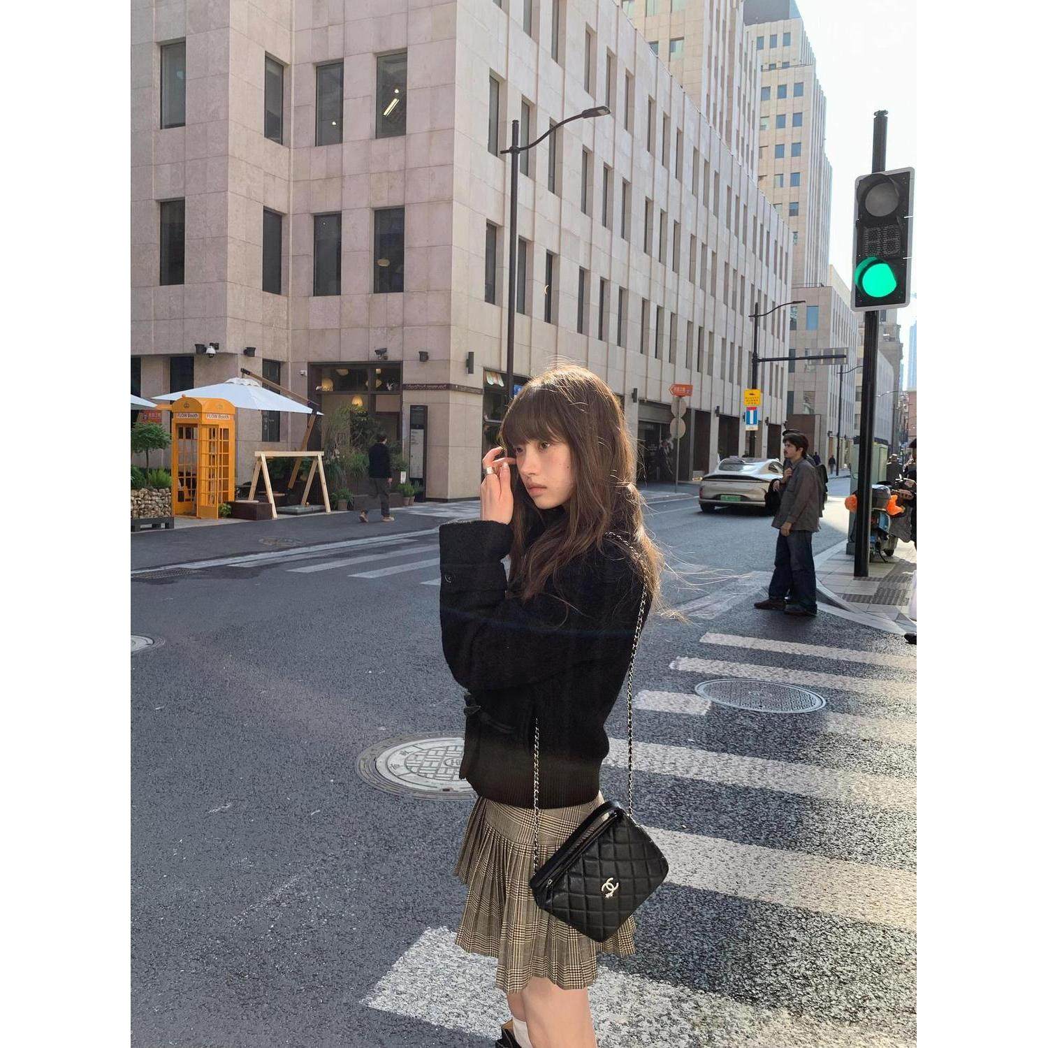 黑色牛角扣日韩百搭款毛呢外套套装冬季新款条纹百褶半身裙两件套,淘宝优惠券,粉丝福利购,淘宝优惠卷