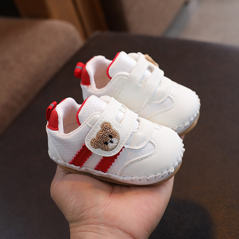 婴儿鞋春秋新款男女宝0-1岁透气防滑鞋不掉跟软底休闲防滑学步鞋6