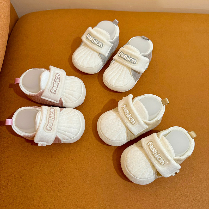 婴儿鞋春秋新款男女宝宝鞋0-1岁0-6-12不掉跟软底休闲防滑学步鞋9