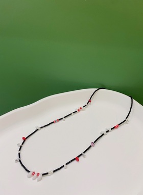 HUYA手作红与黑串珠项链暗黑风