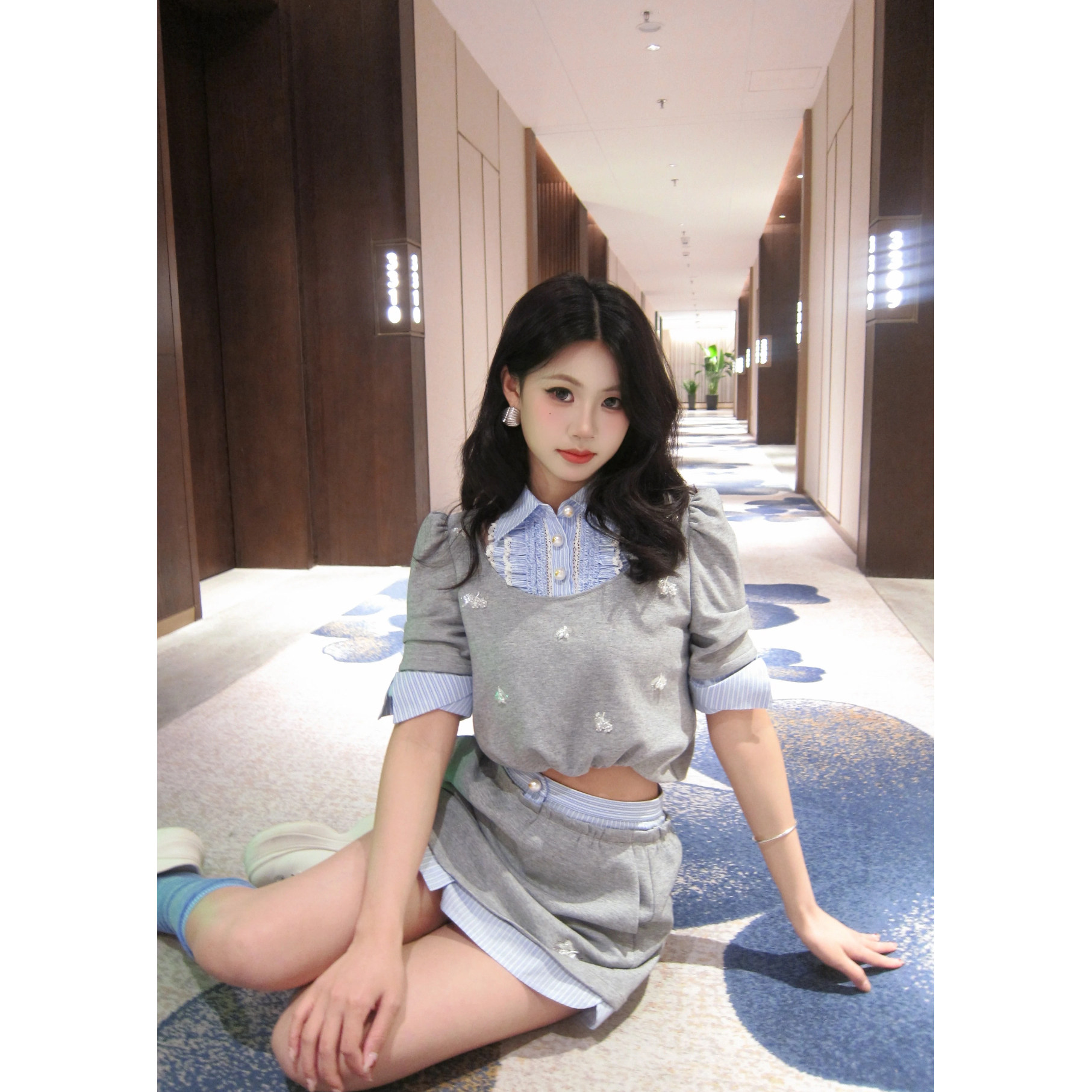 2025夏季新款百搭假二件拼接钉珠短袖衬衫T恤/半裙套装GFC253073,淘宝优惠券,粉丝福利购,淘宝优惠卷