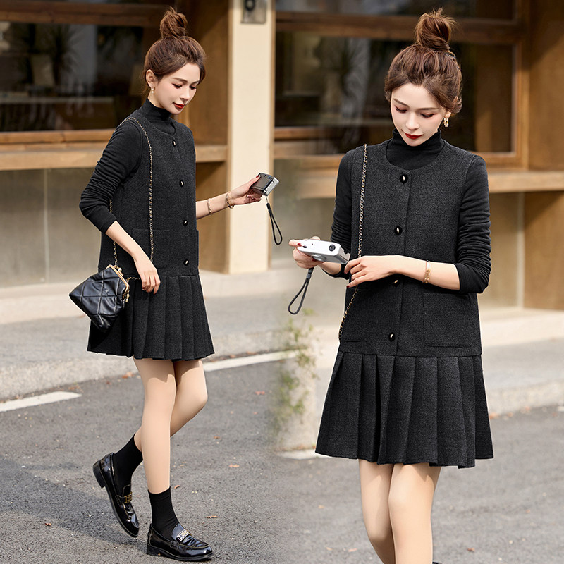 小香风短裙连衣裙长袖叠穿套装女春秋小个子高级感背心裙两件套,淘宝优惠券,粉丝福利购,淘宝优惠卷