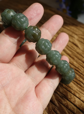 中国结手串和田玉且末蓝菠萝结