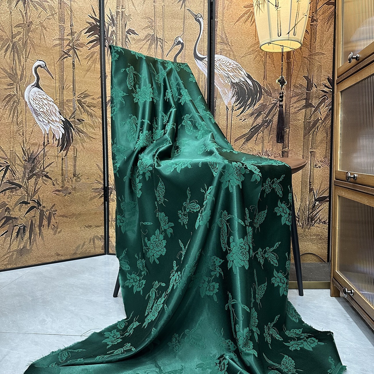 人丝棉蝶恋花提花服装面料 新中式马甲秋冬名族风外套棉服布料,淘宝优惠券,粉丝福利购,淘宝优惠卷