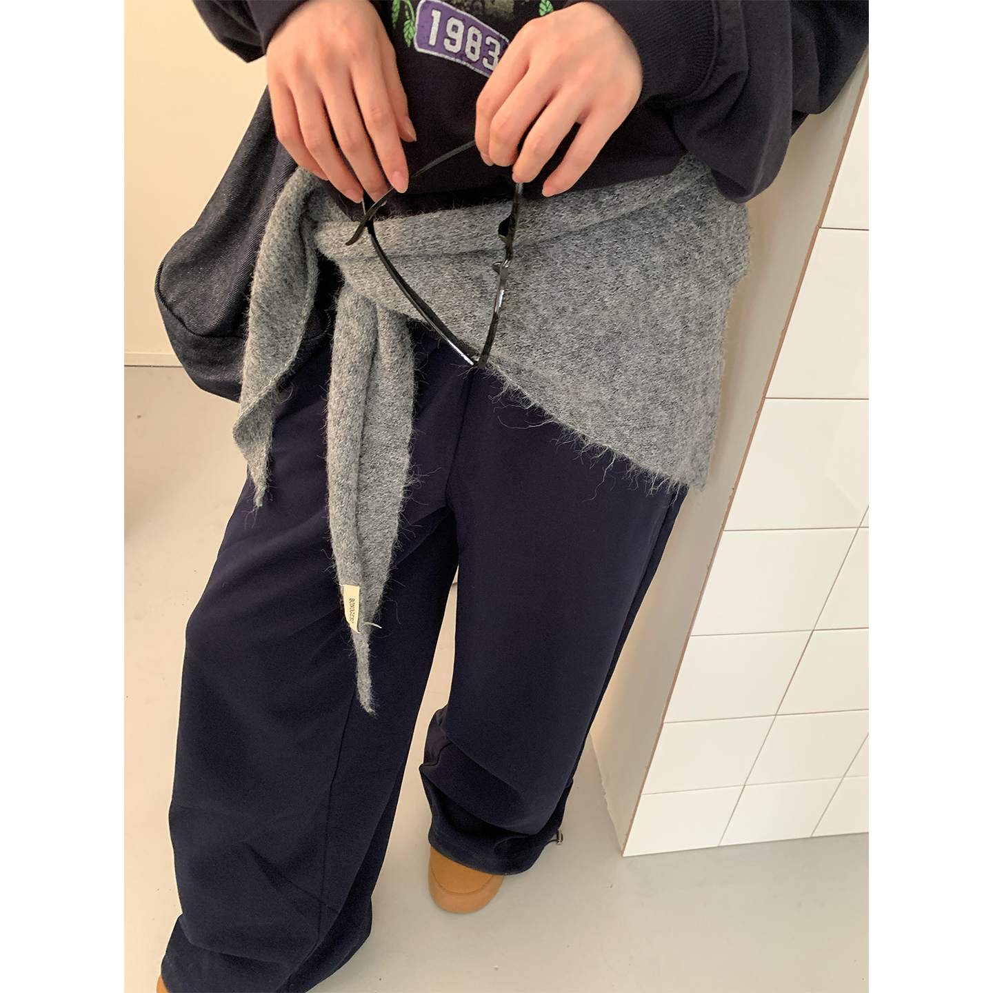 含羊毛纯色针织三角巾披肩女秋冬季韩系百搭多功能保暖护颈小围巾,淘宝优惠券,粉丝福利购,淘宝优惠卷