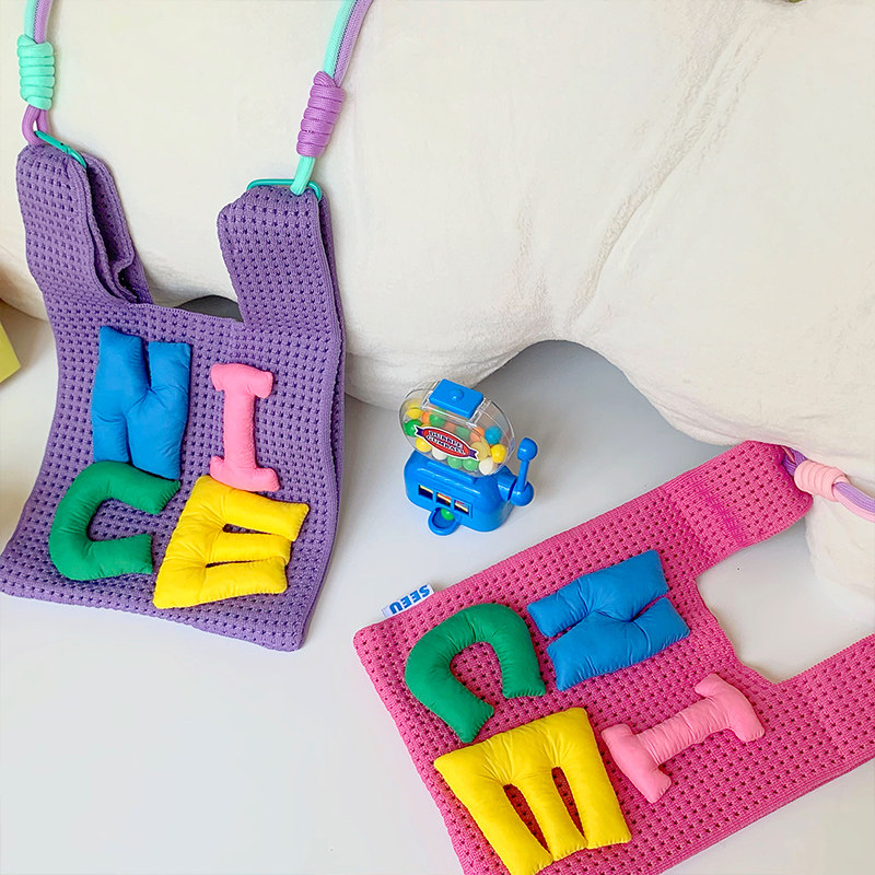 SEEU SODA/自制可爱字母网格包糖果少女肩挎包多巴胺穿搭手提包,淘宝优惠券,粉丝福利购,淘宝优惠卷