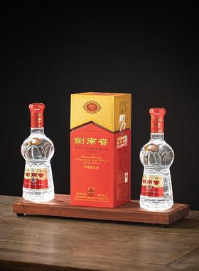 白酒展示架酒柜餐桌酒店酒庄