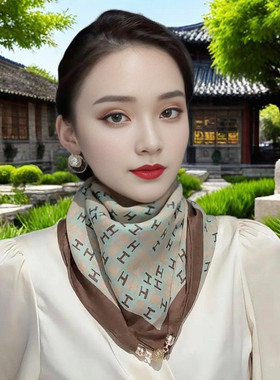 磁扣三角气质丝巾女百搭时尚