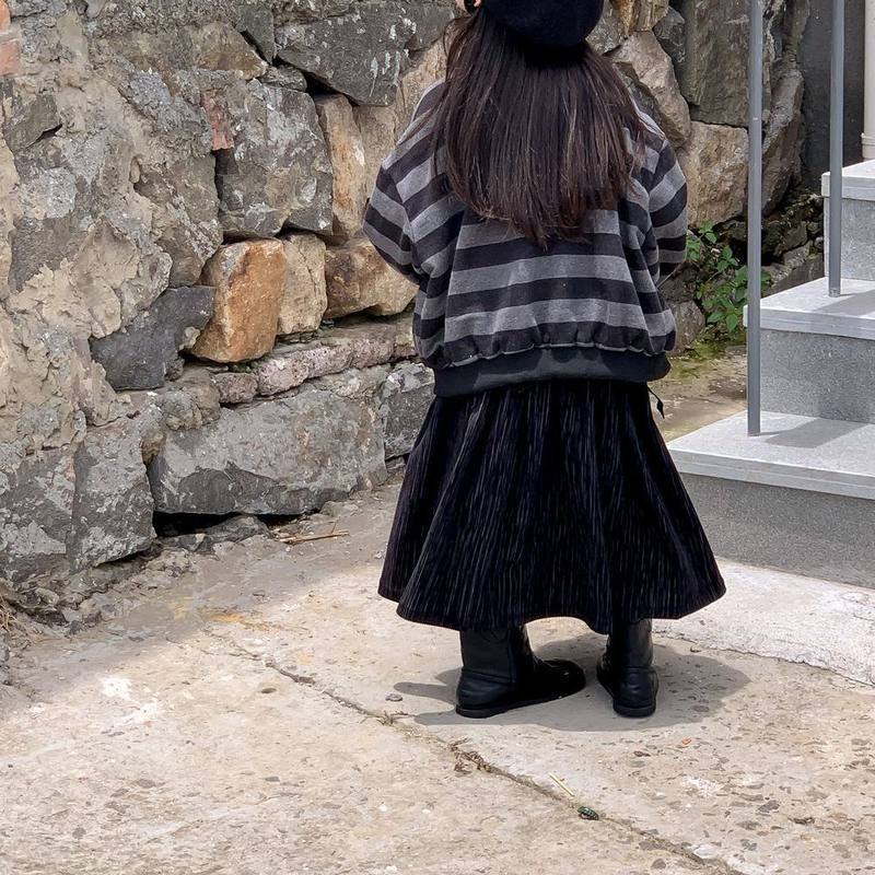 纯色韩版洋气末小蒙女童半身裙秋款儿童2024童裙百搭复古休闲裙子,淘宝优惠券,粉丝福利购,淘宝优惠卷