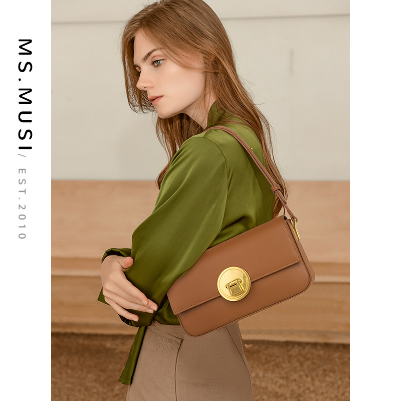 暮思小姐2021年秋冬新款百搭单肩包 暮思小姐箱包女士包袋