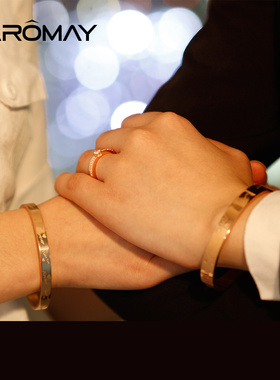 情侣字母手饰手镯CAROMAY钛钢