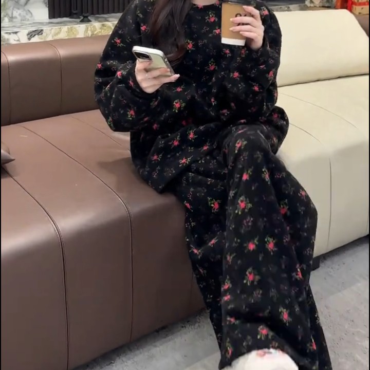 减龄百搭碎花两件套女秋冬宽松圆领长袖上衣裤子大码套装,淘宝优惠券,粉丝福利购,淘宝优惠卷