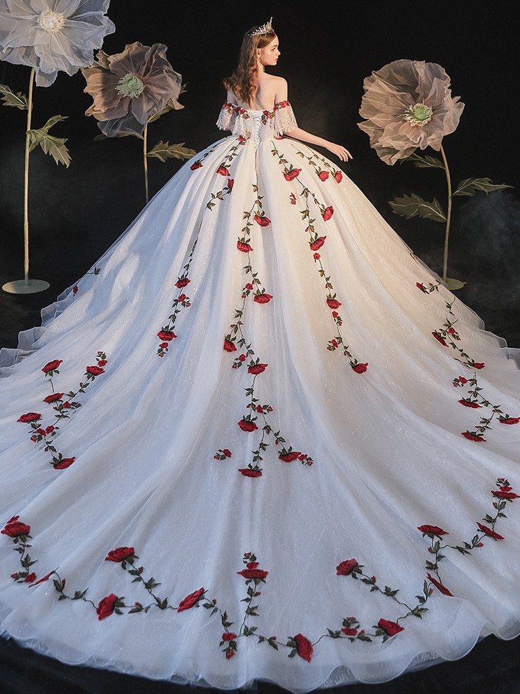 Seven -year -old shop wedding bride Dili Reba star the same wedding dress new Mori Mori supercred out outdoor rose embroidered trailer lace wedding dress Seven -year -old shop wedding bride Dili Reba star the same wedding dress new Mori Mori supercred out outdoor rose embroidered trailer lace wedding dress