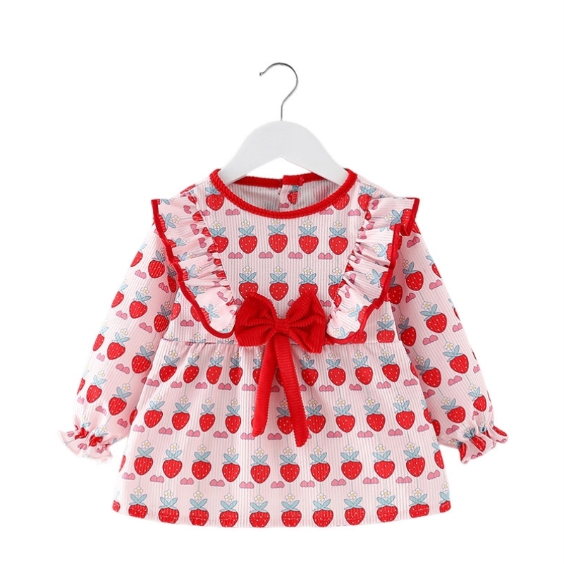 Coat for baby girl to wear outside for children to eat, bib and apron for princess, waterproof and anti-dirty, fashionable autumn and winter style for children to wear inside out