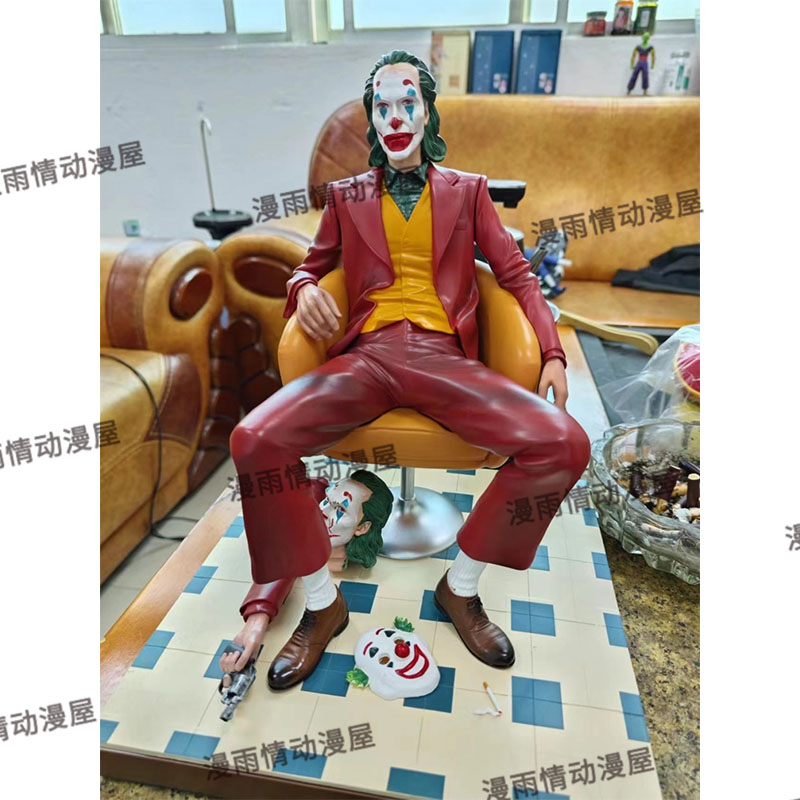 JOKER杰昆小丑男 红色 双形态 经典 凳子 坐姿 手办摆件 模型雕像 - 图1