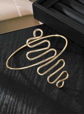 Bohemian Meal Spring Ben Opening Arm Braceles for Women Ladi