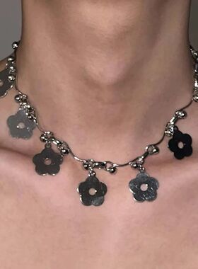 Punk Flower Pendan Necklace for Women Fashion Geomeric Meal