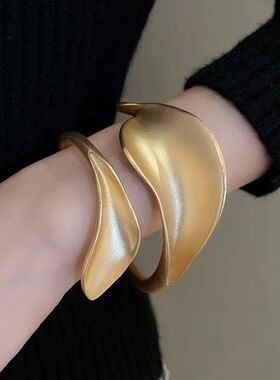 Minimalist Frosted Metal Leaf Open Bangle for Women Girls Go