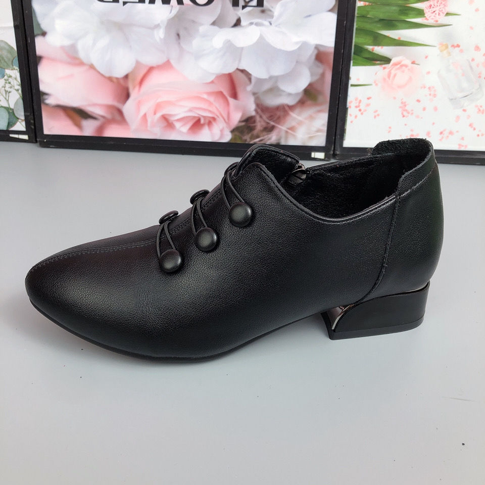 单鞋女春秋深口软底真软皮低帮鞋2025新款百搭粗跟尖头休闲小皮鞋 - 图3