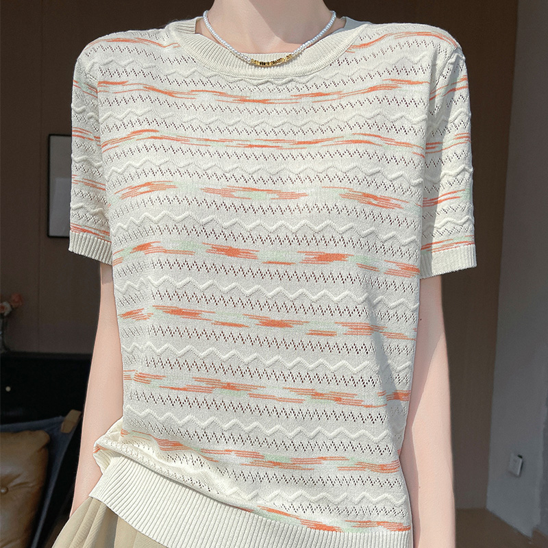 圆领冰丝条纹短袖t恤女夏新款宽松显瘦薄款镂空针织上衣洋气小衫 - 图2
