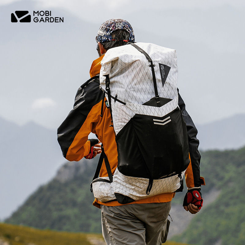 牧高笛登山包双肩背包超轻男女户外包防水专业大容量徒步旅行包