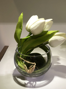 白色郁金香仿真花艺卫生间摆件