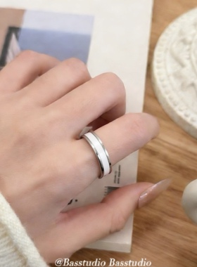 Basstudio不掉色滴油玫瑰金黑白食指戒小众情侣素圈戒女轻奢高级