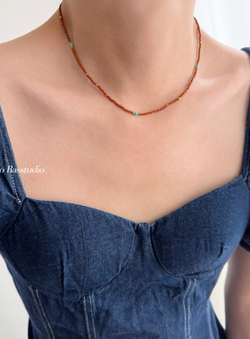 Basstudio 太妃糖复古暖棕色INS手工米珠项链欧美彩色锁骨链钛钢