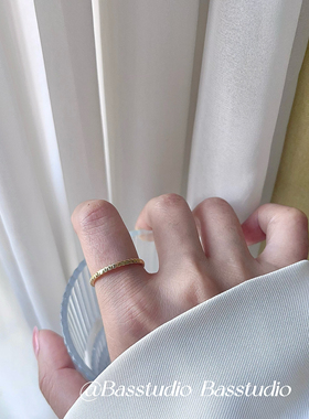 Basstudio 情侣对戒轻奢ins风窄版鱼鳞戒指时尚百搭不掉色食指戒