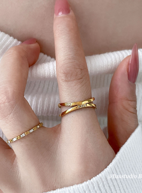 Basstudio日韩极简几何冷淡风长方锆石戒指女时尚小众钛钢不掉色