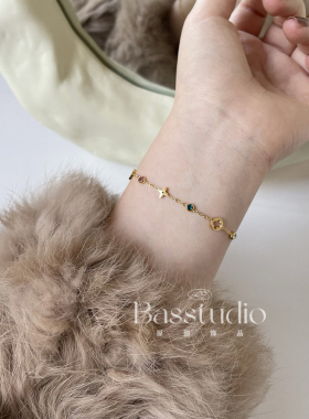 Basstudio 老钱风彩钻四叶花 轻奢镂空花朵唯美手链 钛钢镀18K金