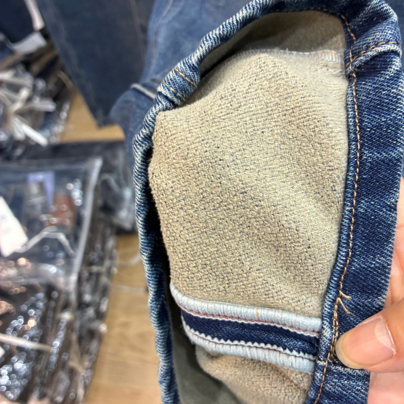 艾拿2025冬款55091蓝色抓毛高腰送皮带时尚直筒阔腿牛仔弯刀裤潮 - 图2