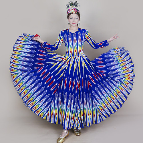 新疆舞蹈演出服民族特色艾德莱斯裙维吾尔族舞台大摆连衣裙720度 - 图2