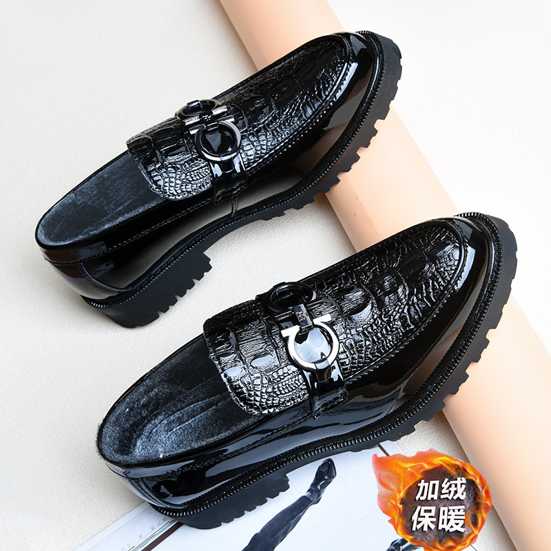 冬季男鞋子英伦尖头商务休闲漆皮皮鞋亮面懒人一脚蹬套脚保暖棉鞋,淘宝优惠券,粉丝福利购,淘宝优惠卷