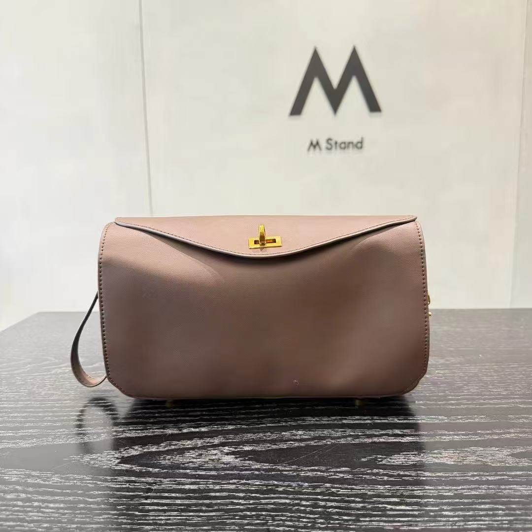 【小西专享】牛皮斜挎单肩包,淘宝优惠券,粉丝福利购,淘宝优惠卷