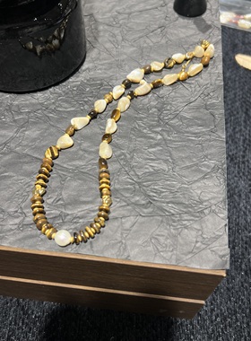 法式复古虎眼石拼接天然贝壳项链百搭个性轻奢小众高级感锁骨链潮