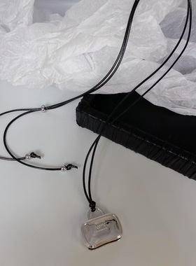 日韩时尚简约银色几何方形包包项链黑绳抽拉长款气质百搭毛衣链潮