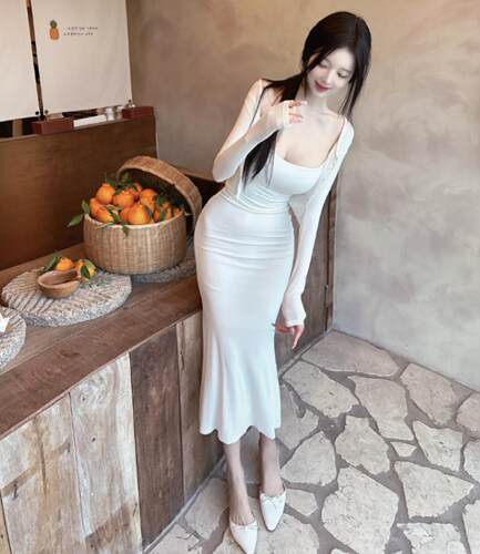 现货~51STUDIO官网定制时尚套装性感吊带连衣裙+开衫两件套 - 图1