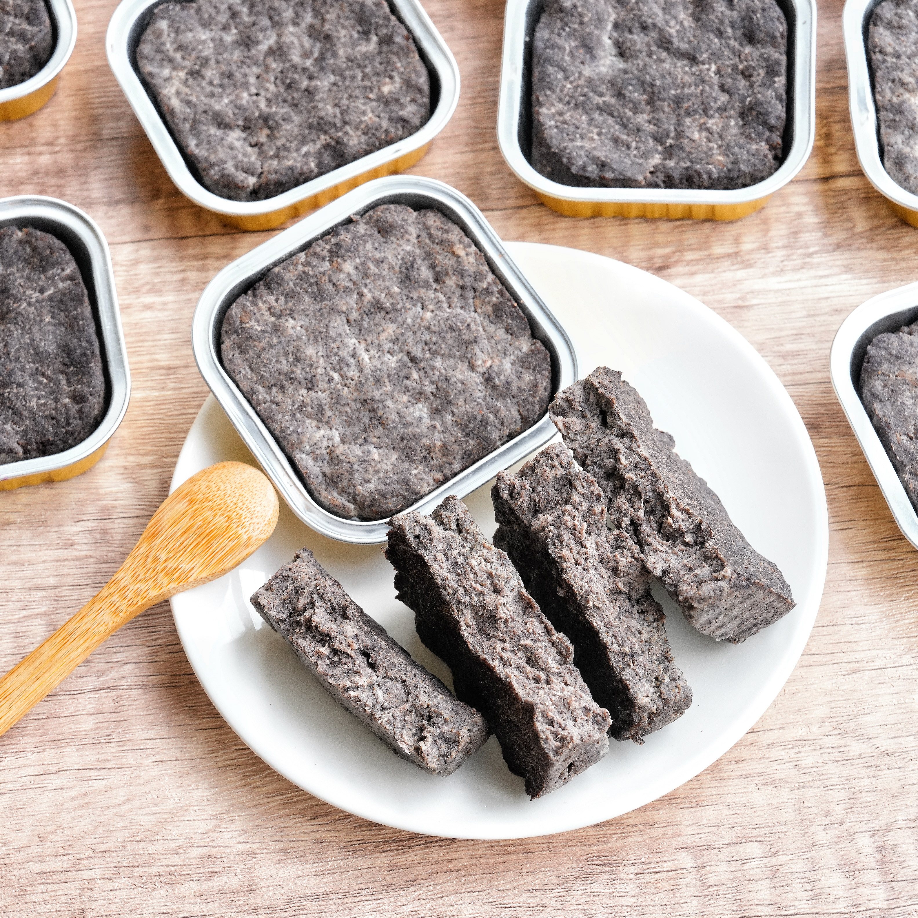 来自小火星 猫狗即食营养湿粮鲜食罐头鸭肉五黑方糕餐盒拌狗粮饭,淘宝优惠券,粉丝福利购,淘宝优惠卷