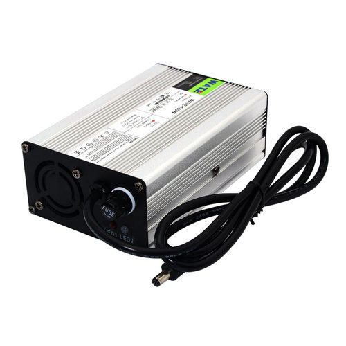 29.4V3A 5A充电器7串 24V锂电池 自动宽电 智能铝合金外壳 带风扇 - 图1