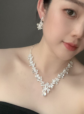 高档水晶镶钻婚礼服饰品搭配