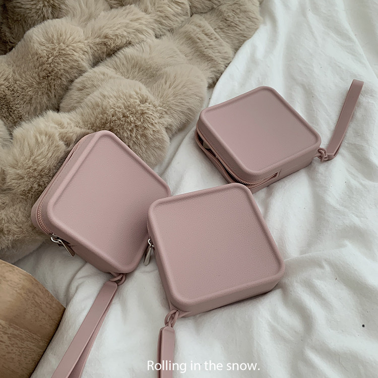 硅胶可爱小方包收纳杂物零钱口红包多功能硬币耳机证件卡包收纳袋,淘宝优惠券,粉丝福利购,淘宝优惠卷