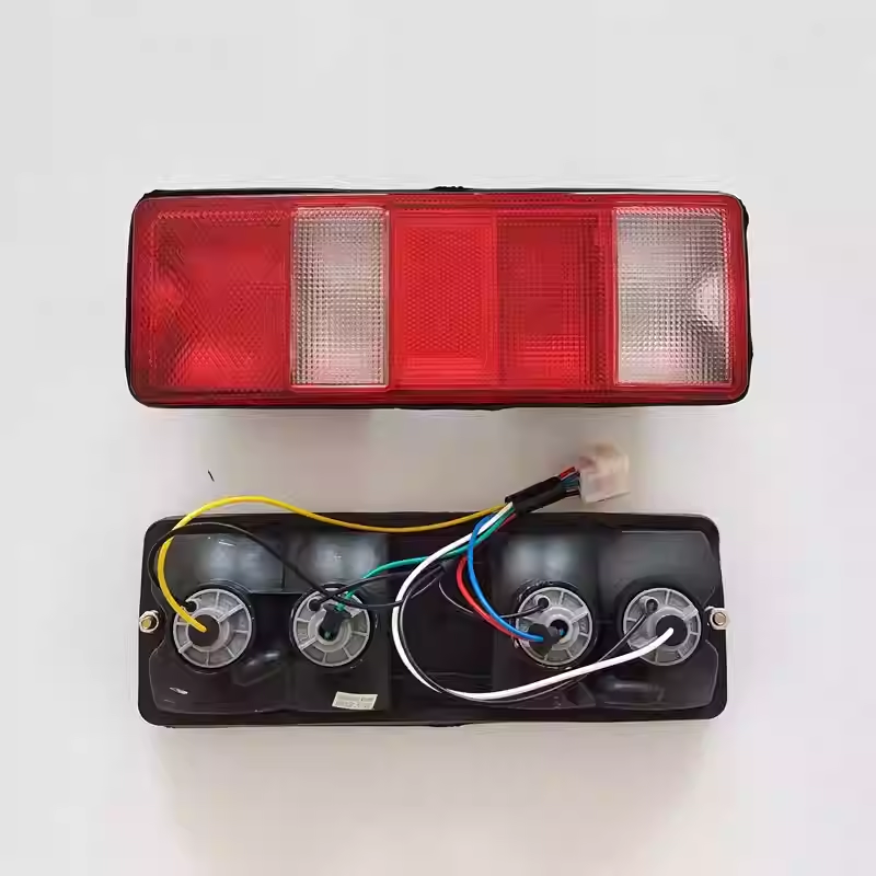 适配华晨鑫源金杯T30T32T50T52S后尾灯总成货车倒车刹车灯泡配件 - 图2