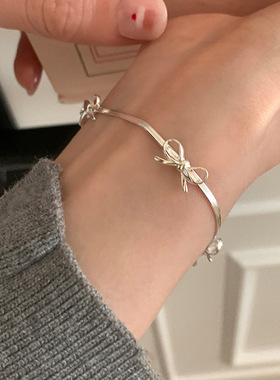 氛围感蝴蝶结手链女甜美可爱小众独特个性气质优雅百搭手环手饰